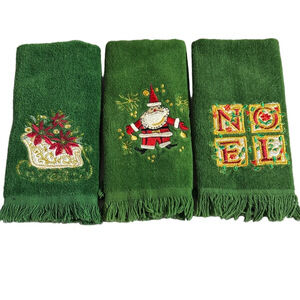 Vintage Kmart Holiday Green Embroidered Hand Towel Set of Three